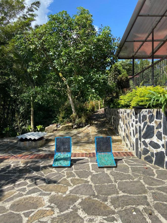 Finca Exclusividad Familiar O Grupo De Amigos Capacidad Hasta 12 Personas Calles En Placa Huella, Caminata Ecologica Alban  Dış mekan fotoğraf