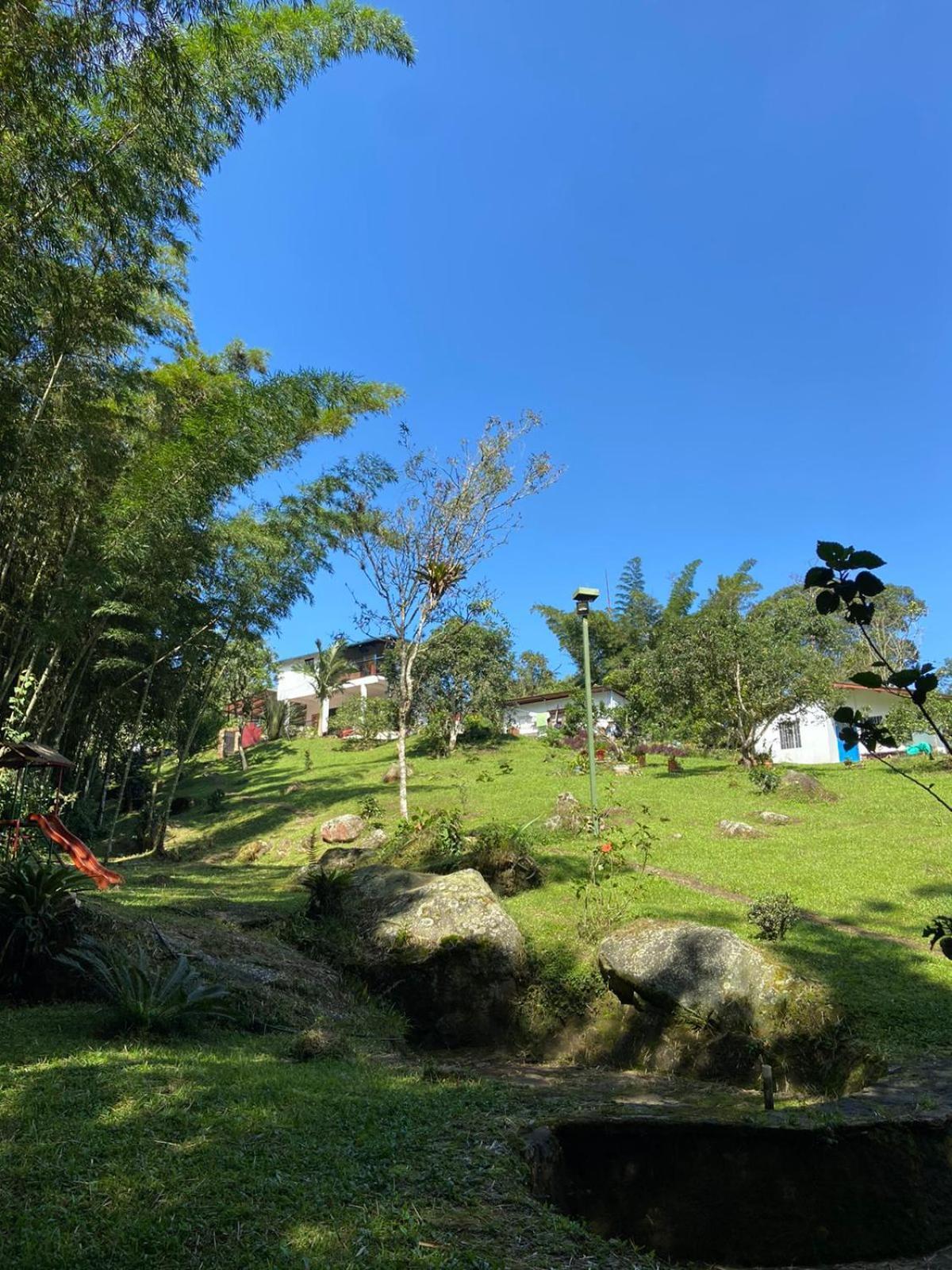Finca Exclusividad Familiar O Grupo De Amigos Capacidad Hasta 12 Personas Calles En Placa Huella, Caminata Ecologica Alban  Dış mekan fotoğraf