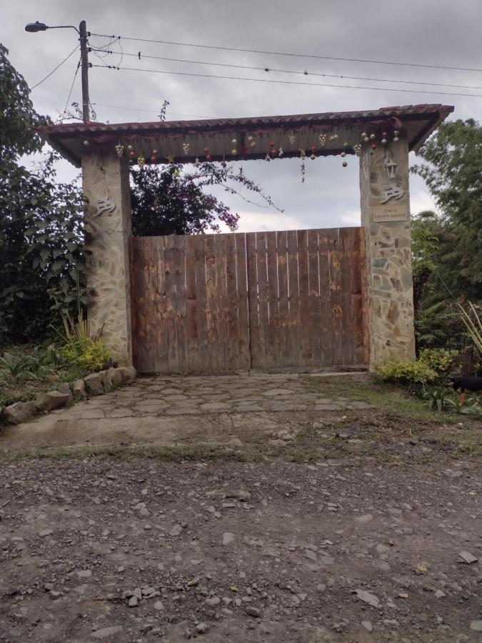 Finca Exclusividad Familiar O Grupo De Amigos Capacidad Hasta 12 Personas Calles En Placa Huella, Caminata Ecologica Alban  Dış mekan fotoğraf